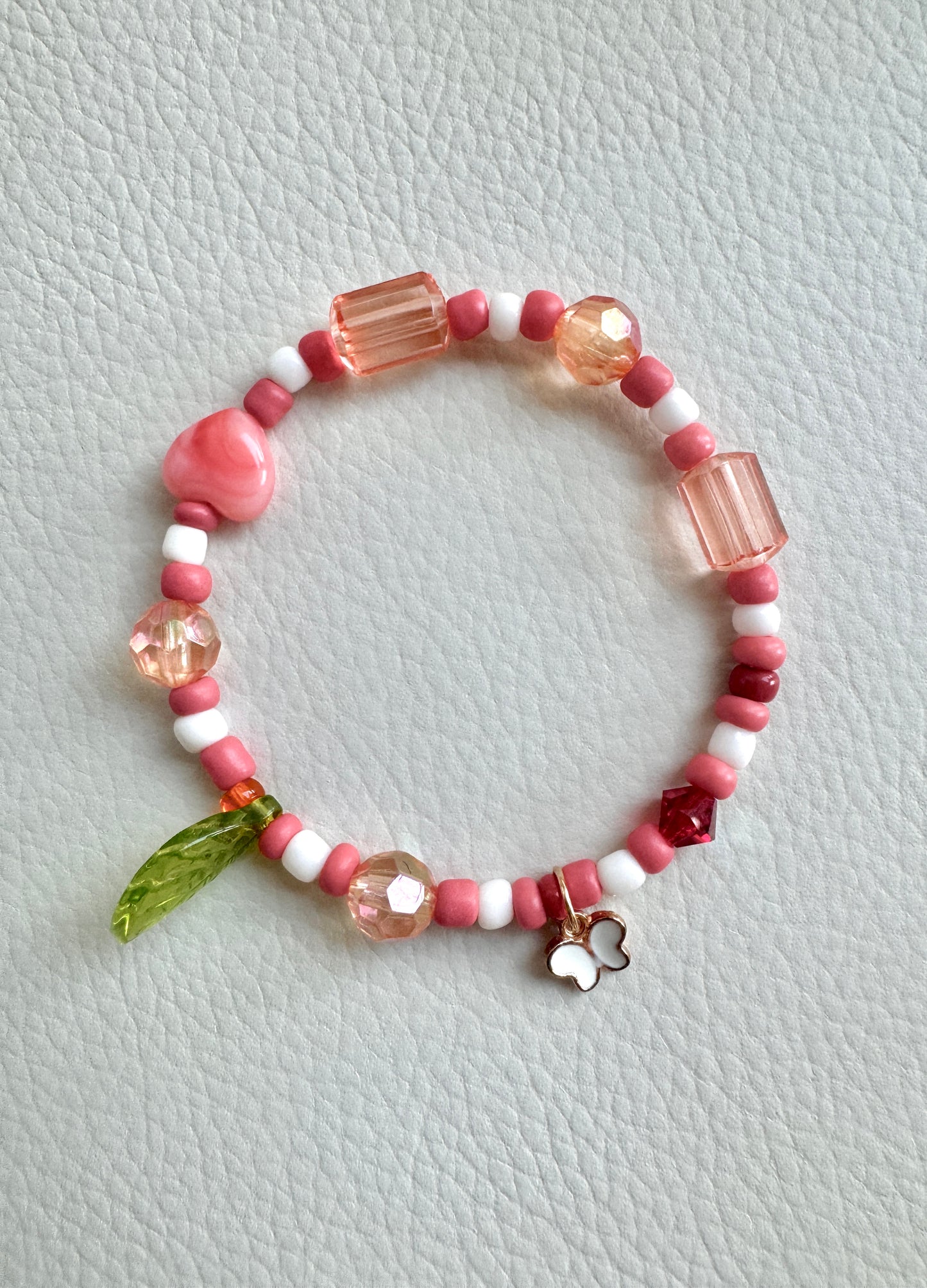 Peach Fuzz - Color of the Year 2024 Inspired Peach Glass Beads Bracelet